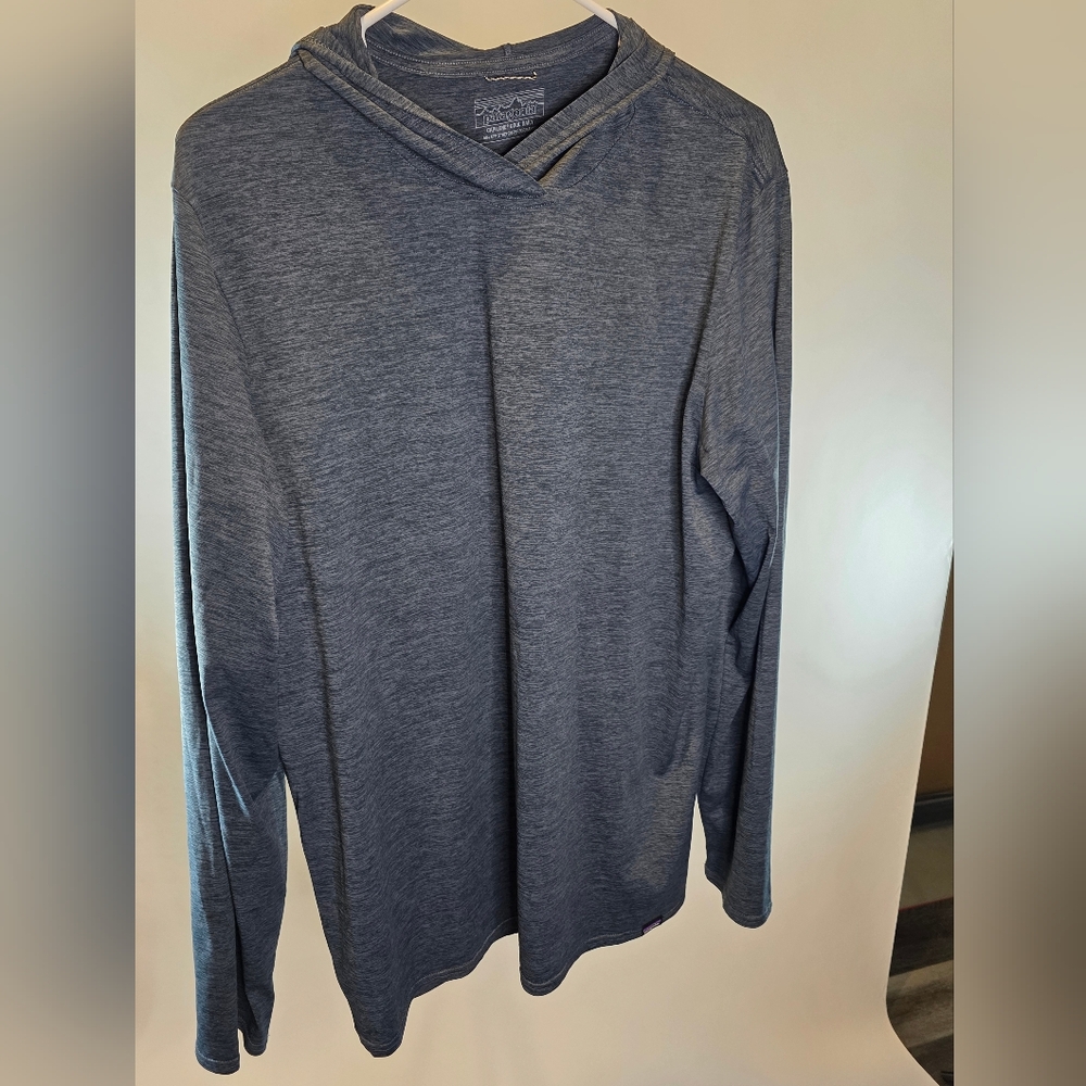 Patagonia Capilene Hooded Long-Sleeve Size L